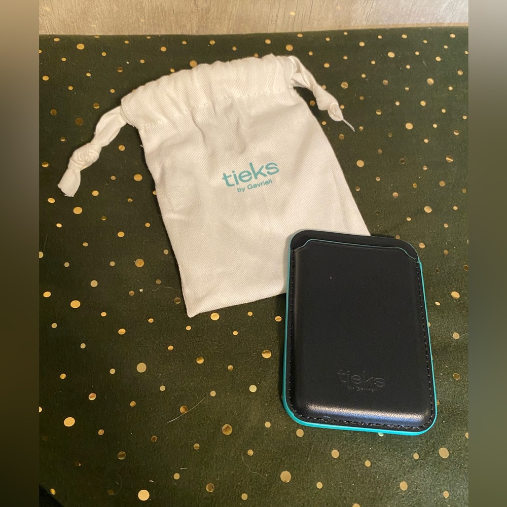 NEW Tieks Leather Black Magsafe Card Holder Advent Calendar